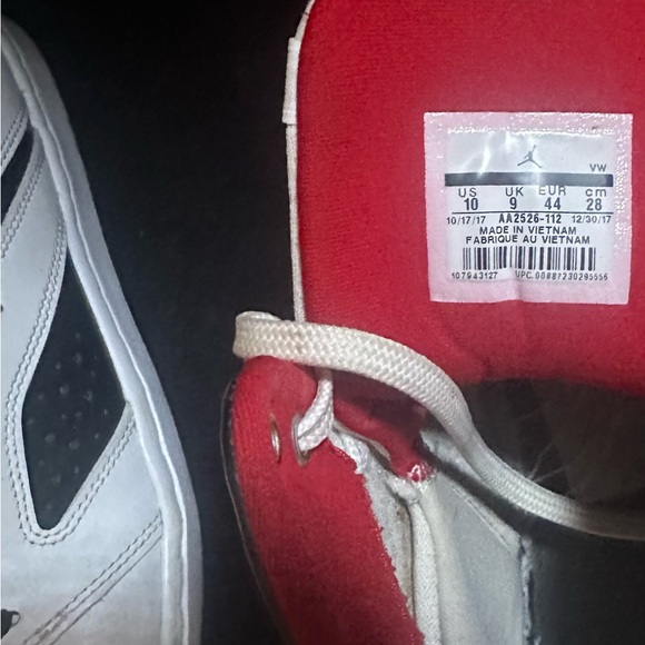 2017 Nike air jordan tennis shoes-size 10-#219 - Picture 4 of 5